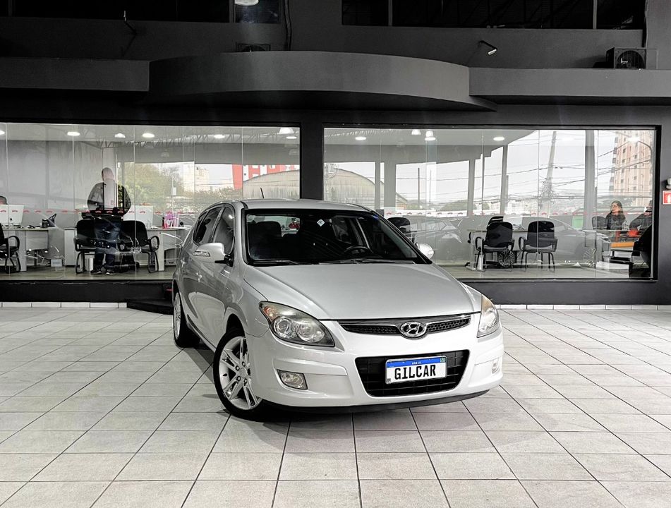 Hyundai i30 2.0 16V 145cv 5p Aut.
