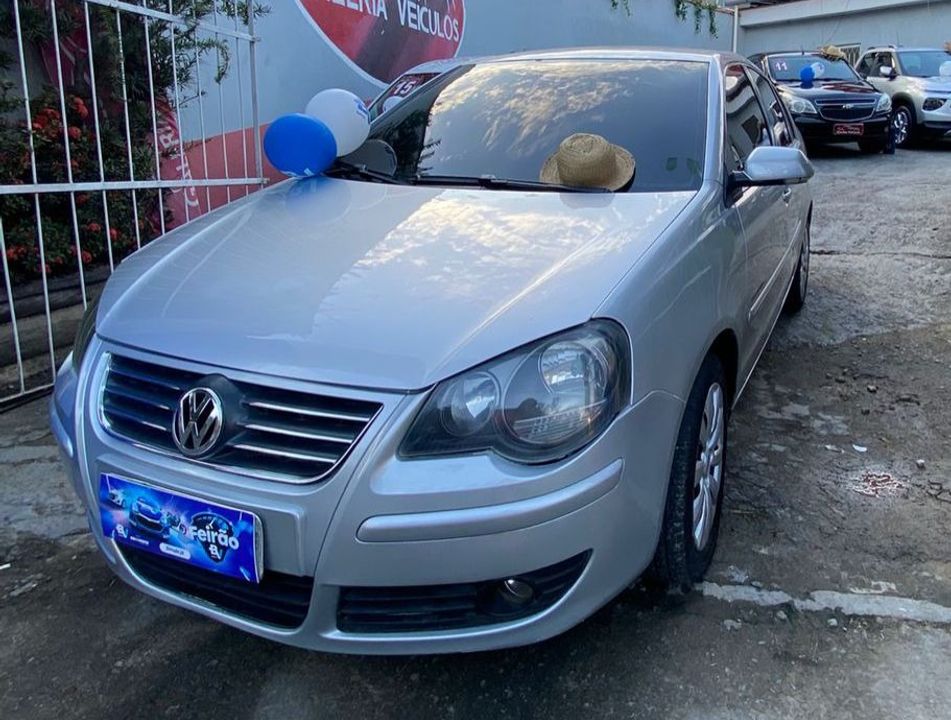 VolksWagen Polo Sed. COMFORT. 1.6 Mi Tot. Flex 8v