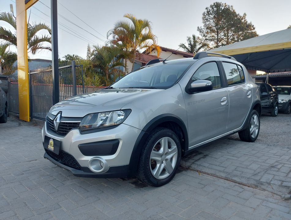 Renault SANDERO STEPWAY Dynamiq. Flex 1.6 16V 5p