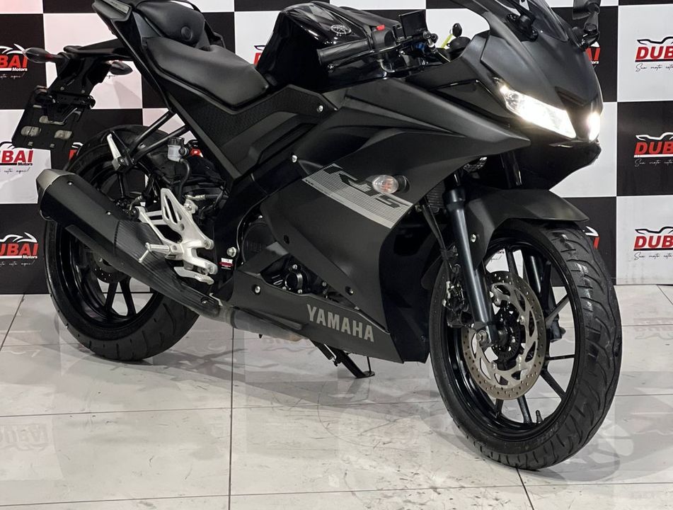 YAMAHA YZF R-15 155 ABS