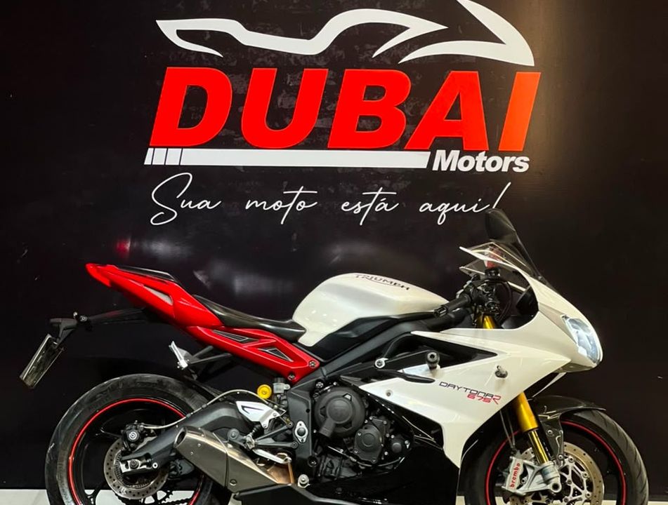 TRIUMPH DAYTONA 675R