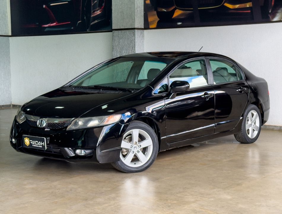 Honda Civic Sedan LXS 1.8/1.8 Flex 16V Mec. 4p