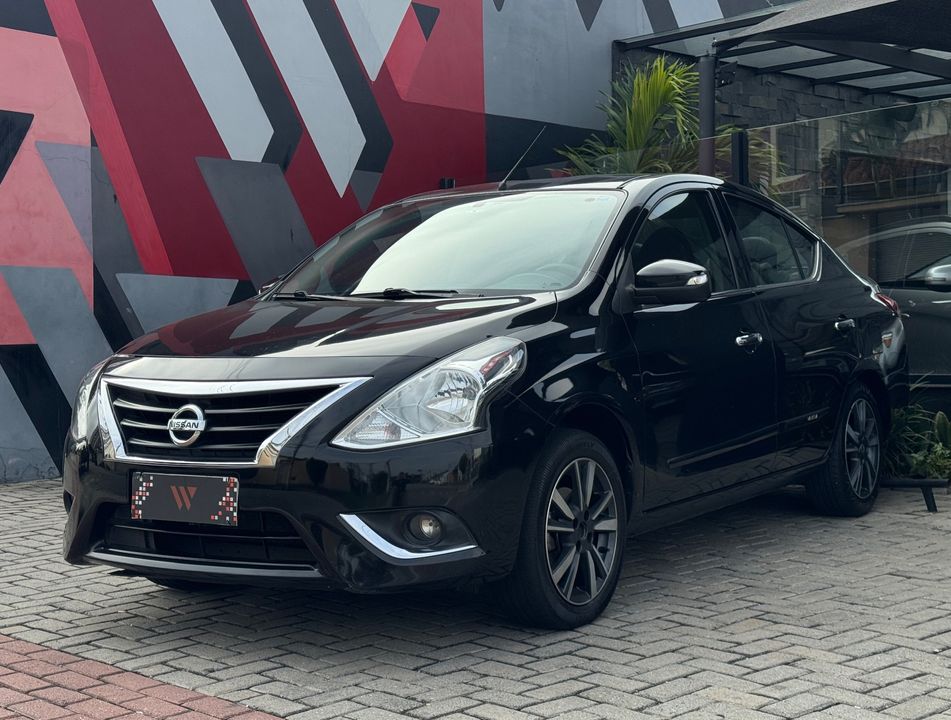 Nissan VERSA UNIQUE 1.6 16V FlexStart 4p Aut.