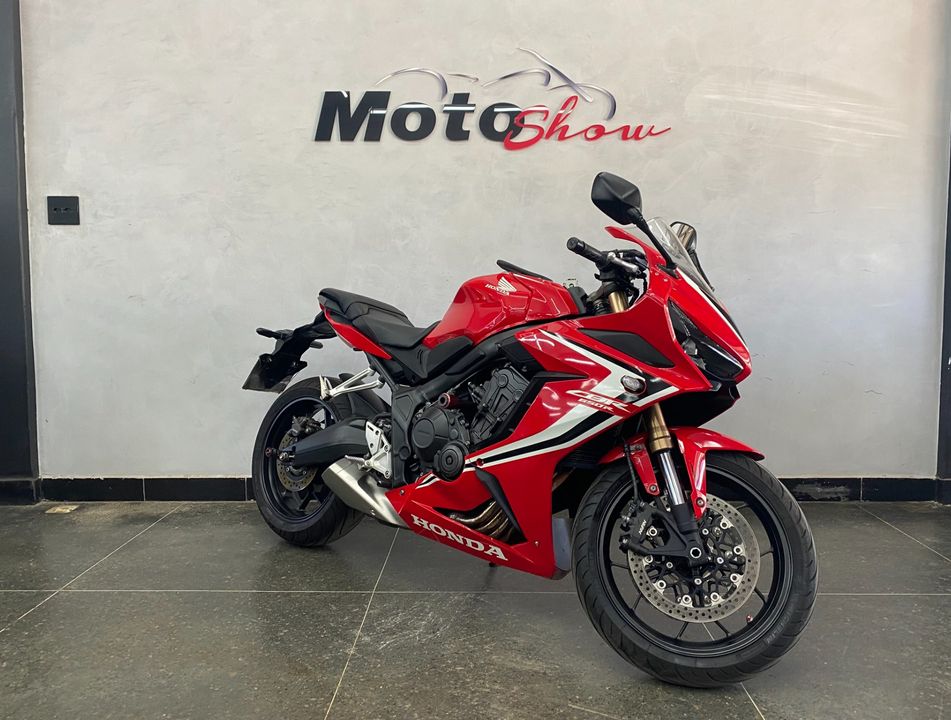 HONDA CBR 650 R