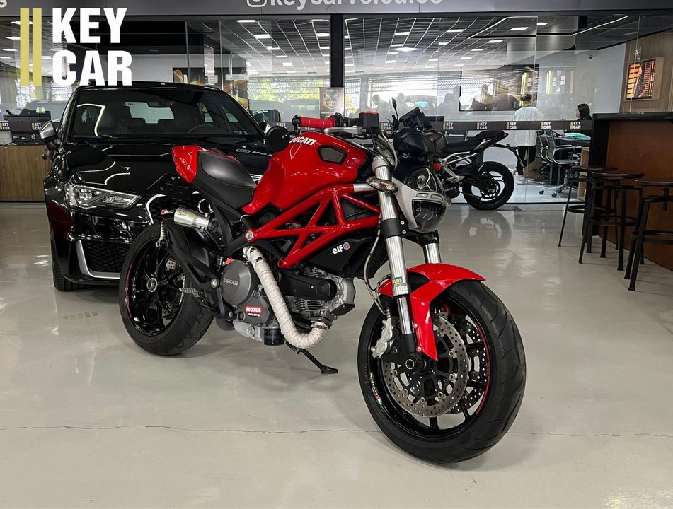 Ducati MONSTER 796