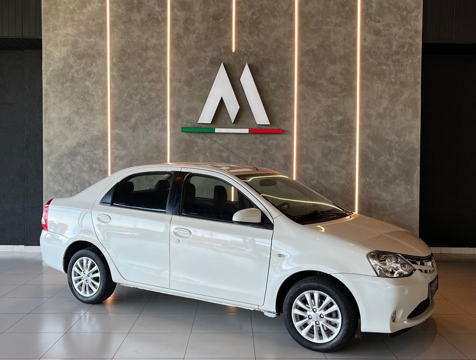 Toyota ETIOS XLS Sedan 1.5 Flex 16V 4p Mec.