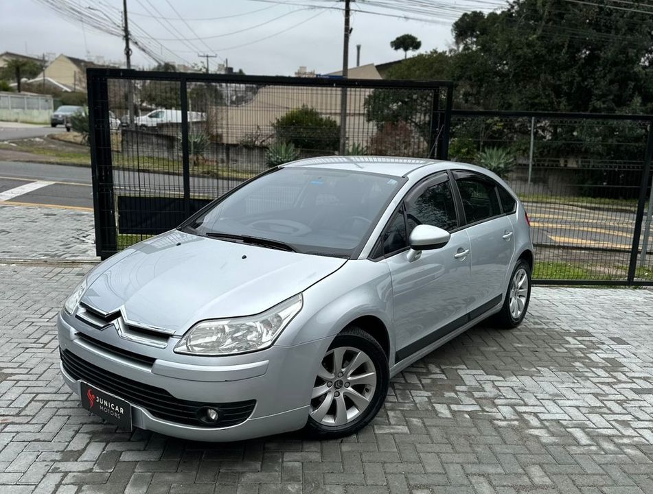 Citroën C4 GLX 1.6 Flex 16V 5p Mec.