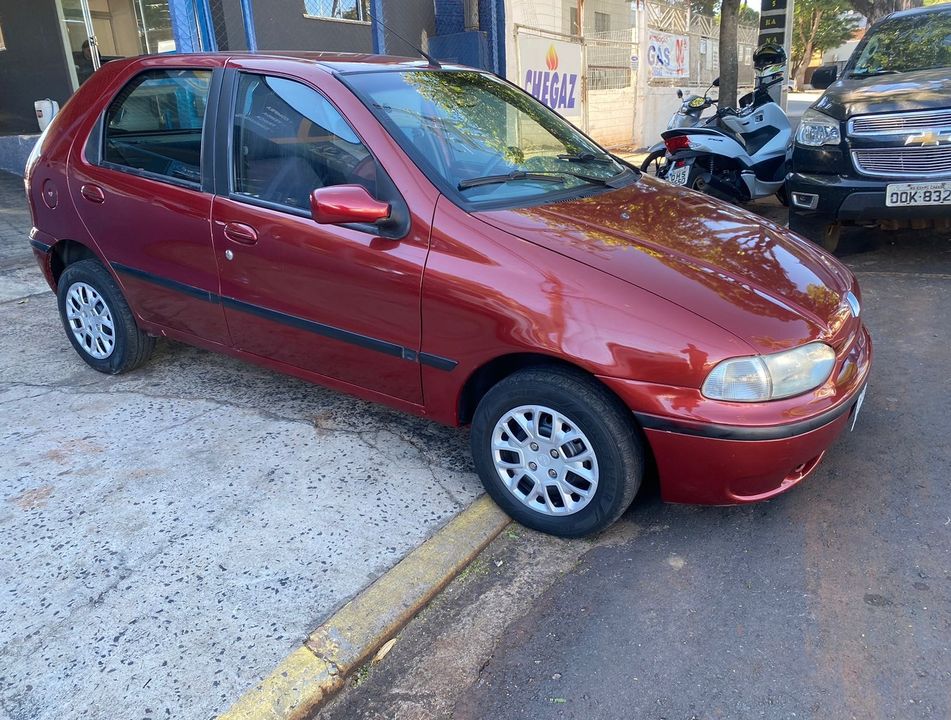 Fiat Palio EDX 1.0 mpi 4p