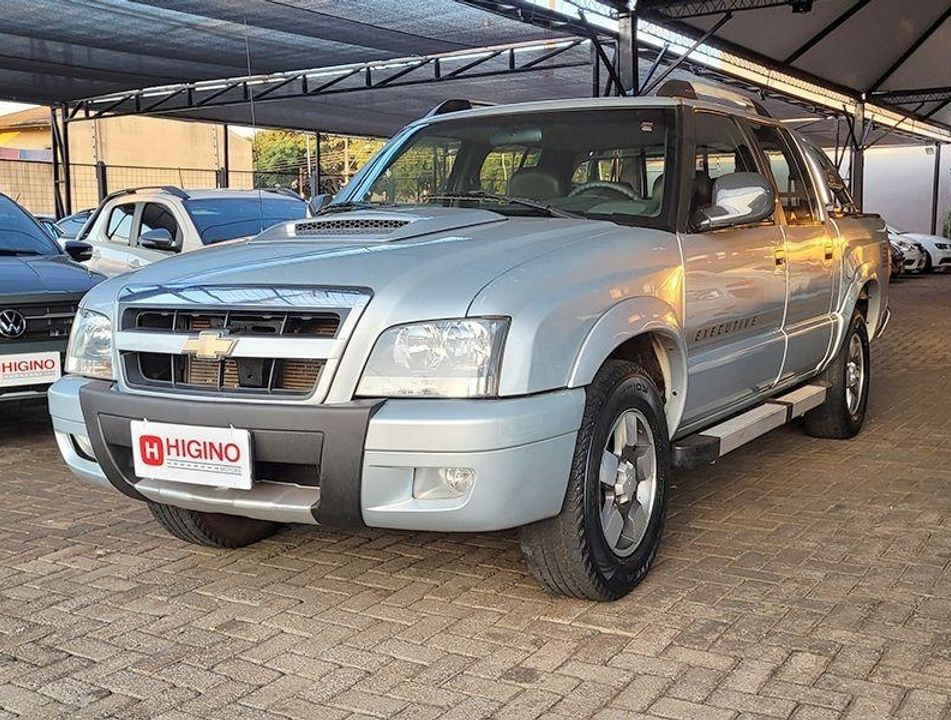 Chevrolet S10 Executive 4x2 2.4 (Flex) (Cab Dupla)