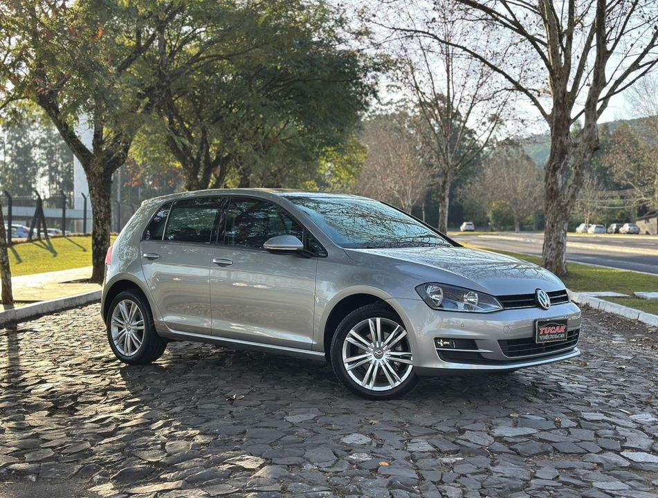VolksWagen Golf Comfortline 1.0 TSI Total Flex Mec.
