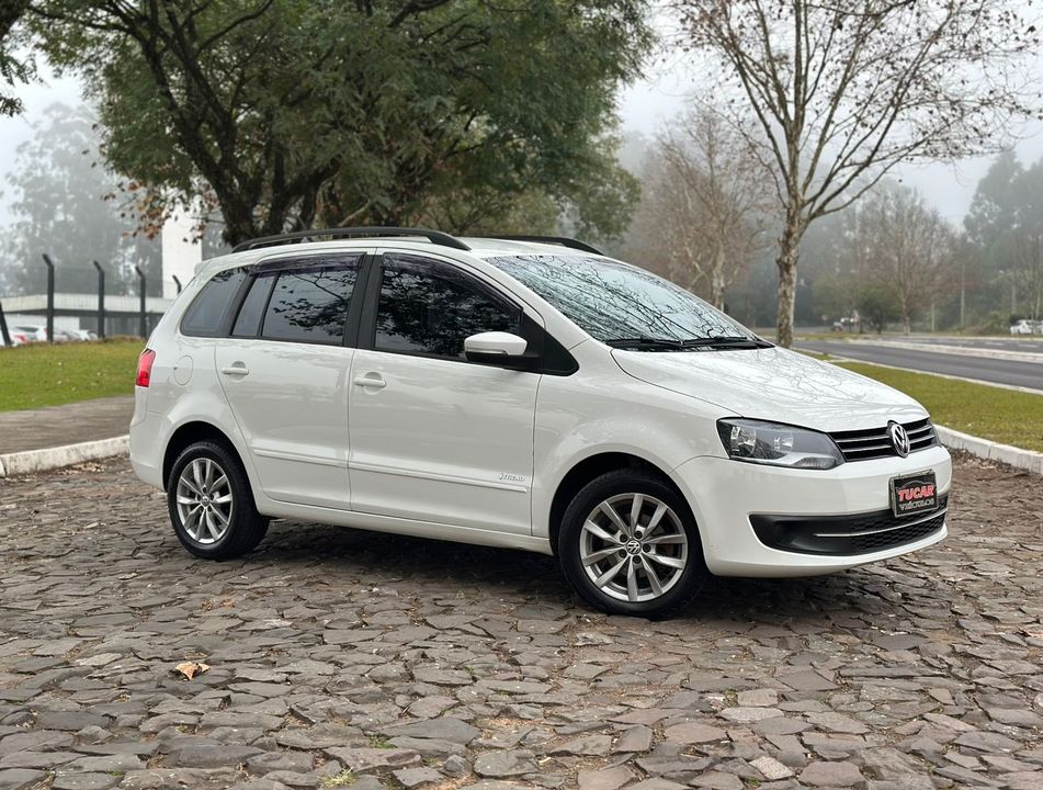 VolksWagen SPACEFOX 1.6/ 1.6 Trend Total Flex 8V 5p