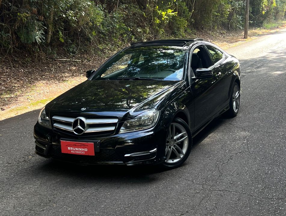 Mercedes C-180 CGI Coupe Sport 1.6 TB 16V Aut.