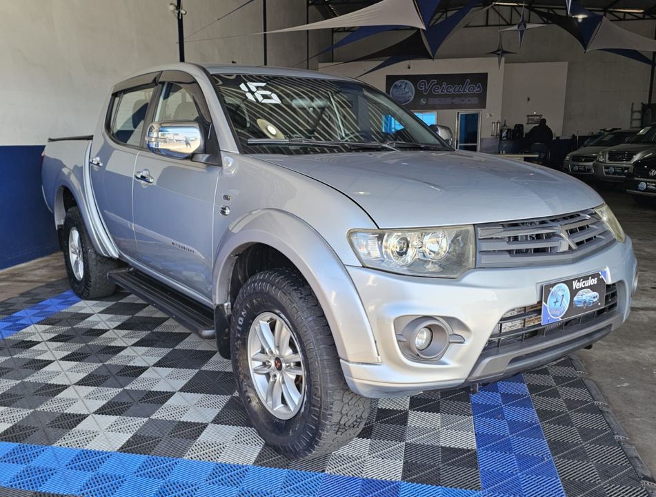 Mitsubishi L200 Triton HPE 3.2 CD TB Int.Diesel Aut