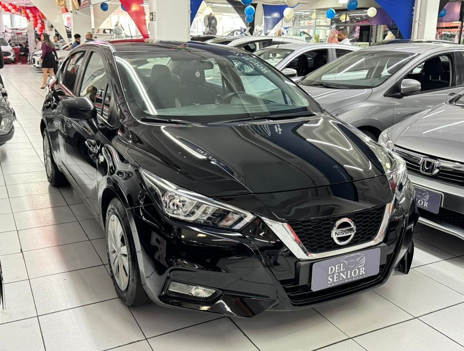 Nissan VERSA Sense 1.6 16V Flex Aut.