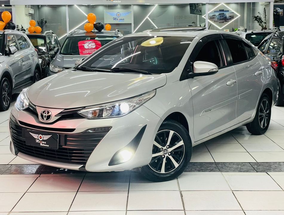 Toyota YARIS XLS Connect Sed. 1.5 Flex 16V Aut.