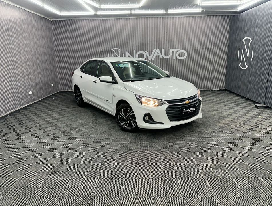 Chevrolet ONIX SEDAN Plus LT 1.0 12V Flex 4p Mec.