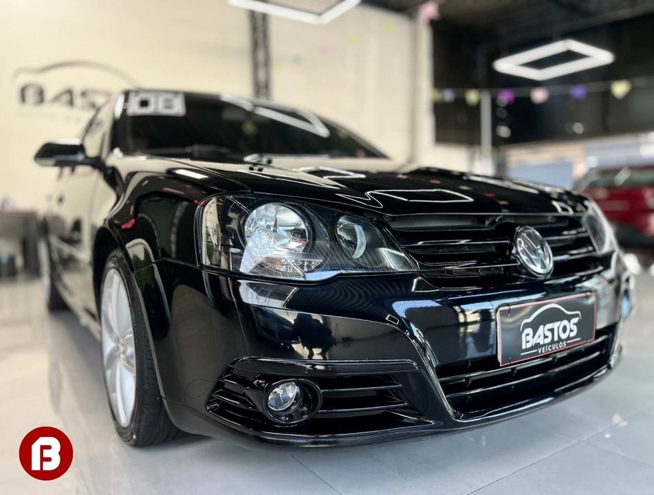 VolksWagen Golf Sportline 1.6 Mi Total Flex 8V 4p