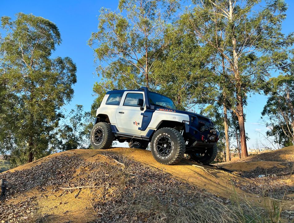 Troller T-4 TX4 Connect 4x4 3.2 Cap.Ríg.Die.Mec.