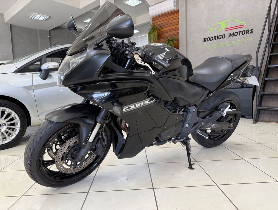 HONDA CBR 600 F