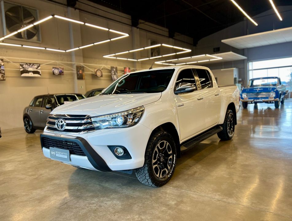 Toyota Hilux CD SRX 4x4 2.8 TDI 16V Diesel Aut.