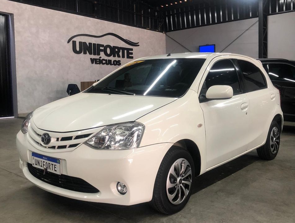 Toyota ETIOS XS  1.3 Flex 16V 5p Mec.