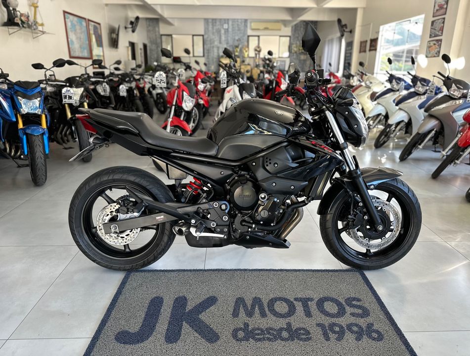 YAMAHA XJ6 N/ABS
