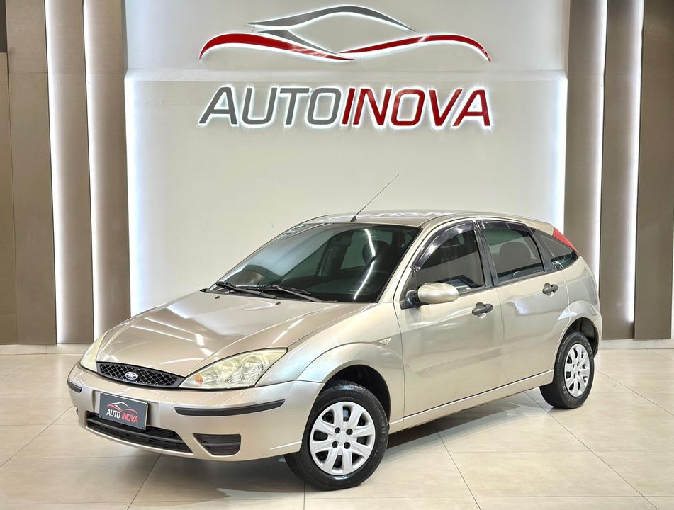 Ford Focus 1.6 S/SE/SE Plus Flex 8V/16V  5p