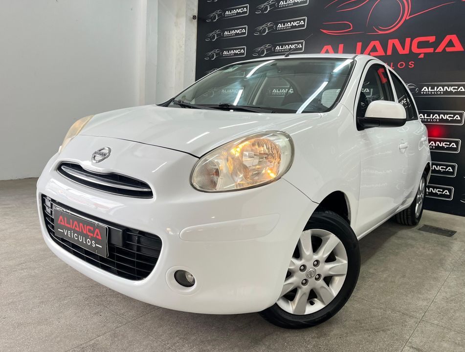 Nissan MARCH 1.0 16V Flex Fuel 5p