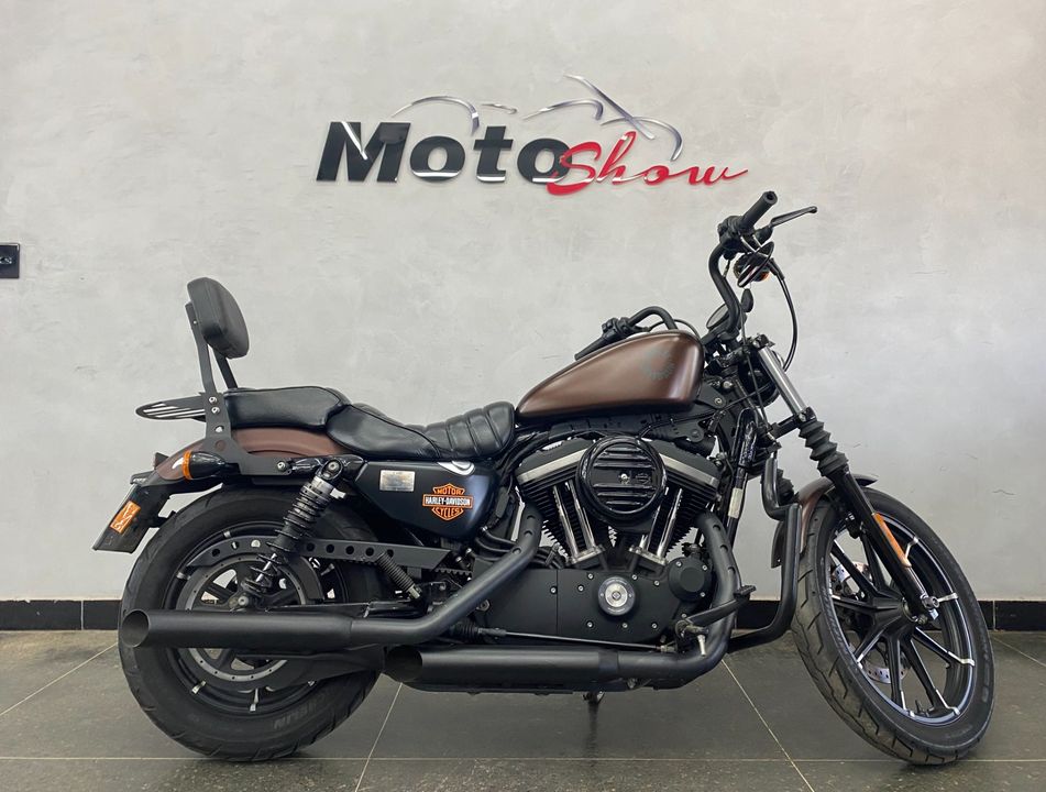 Harley XL 883N IRON