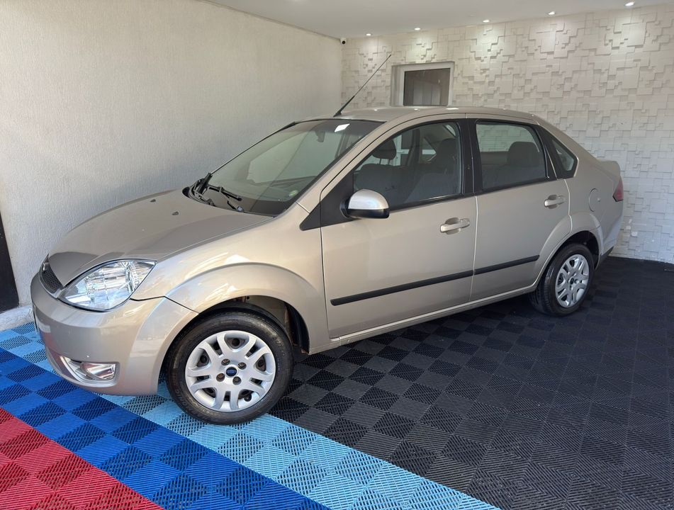 Ford Fiesta Sed. 1.6 8V Flex 4p