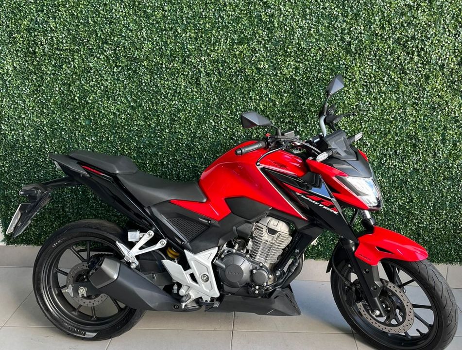 HONDA CB 300F Twister Flex