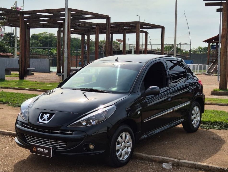 Peugeot 207 XR 1.4 Flex 8V 5p