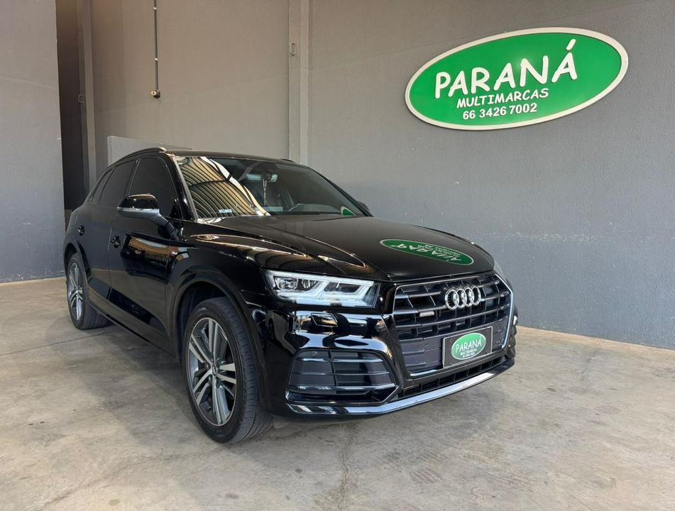 Audi Q5 Black 2.0 TFSI Quattro S tronic