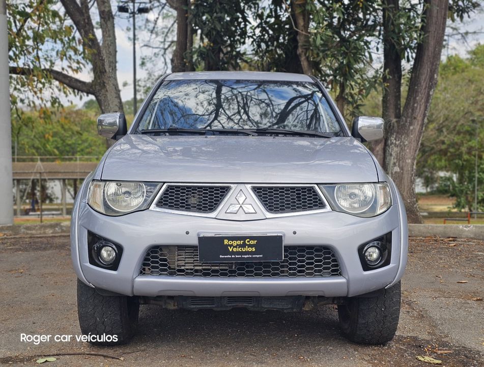 Mitsubishi L200 Triton HPE 3.2 CD TB Int.Diesel Aut