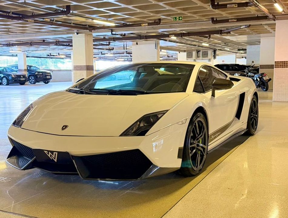 LAMBORGHINI Gallardo Coupe Superleggera LP570-4