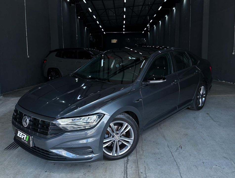VolksWagen JETTA R-Line 250 TSI 1.4 Flex 16V Aut.