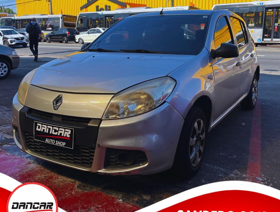Renault SANDERO Authentique Hi-Flex 1.0 16V 5p