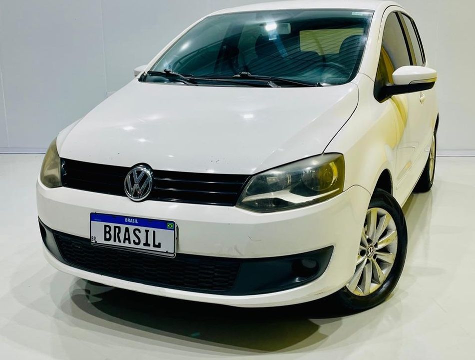 VolksWagen Fox 1.6 Mi Total Flex 8V 5p