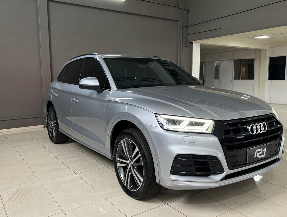 Audi Q5 S-Line 2.0 TFSI Quattro S-tronic
