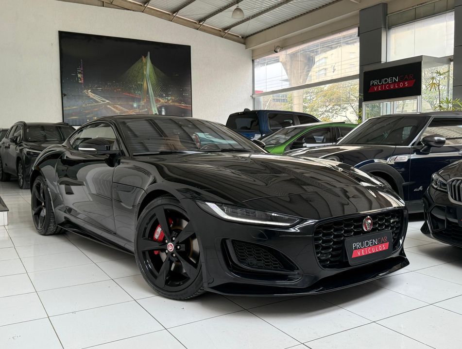 Jaguar F-Type 2.0 R-Dynamic Coupe 300cv Aut.