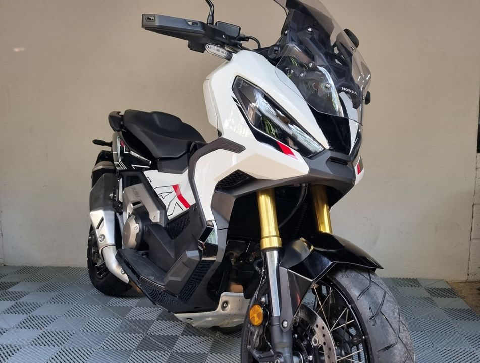 HONDA X-ADV 745cc