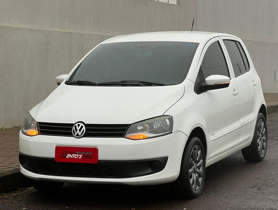 VolksWagen Fox 1.6 Mi Total Flex 8V 5p