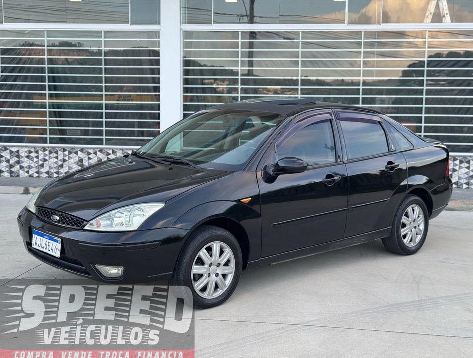 Ford Focus Ghia Sed. 2.0 16V/2.0 16V Flex Aut