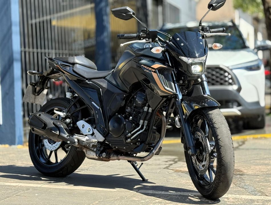 YAMAHA FZ25 250 FAZER FLEX