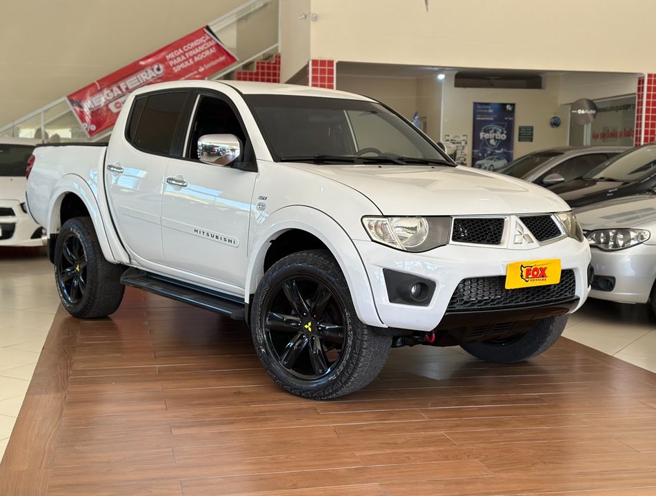 Mitsubishi L200 Triton HPE 3.2 CD TB Int.Diesel Aut