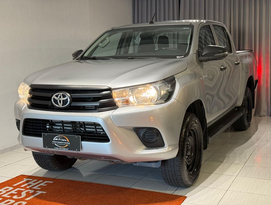 Toyota Hilux CD 4x4 2.8 Diesel Mec.