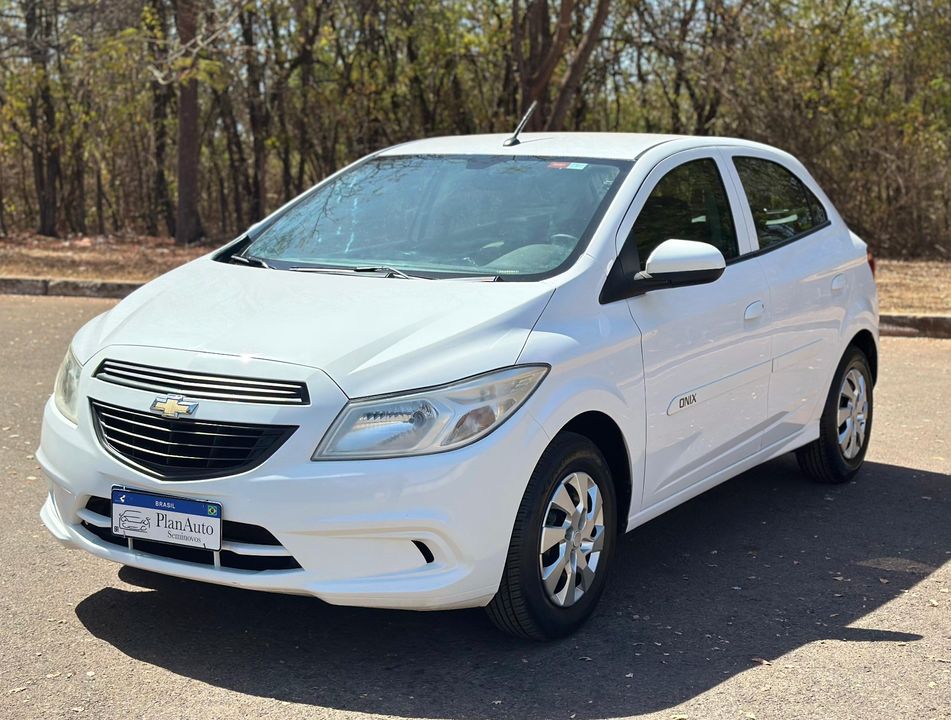Chevrolet ONIX HATCH LS 1.0 8V FlexPower 5p Mec.