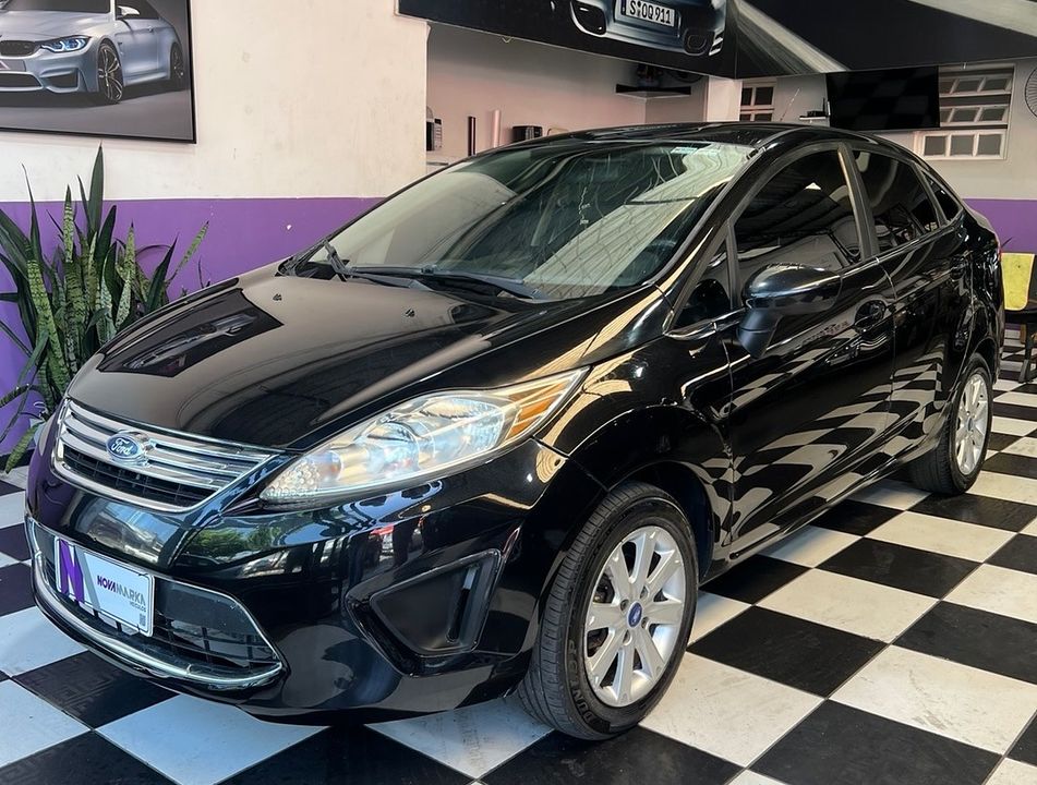 Ford Fiesta Sedan SE 1.6 16V Flex 4p
