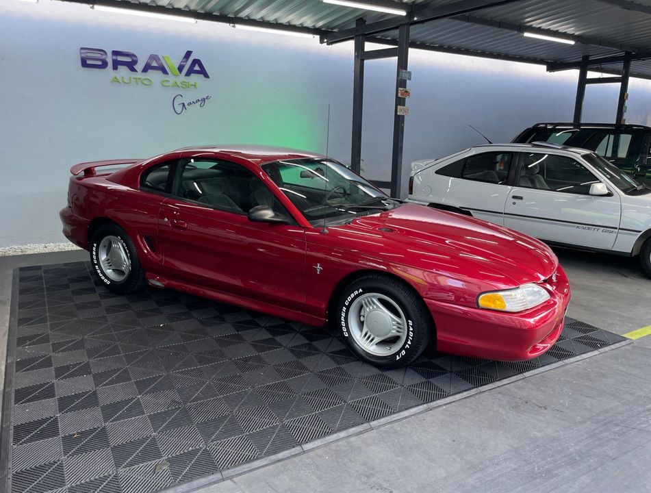 Ford Mustang 3.8 V6
