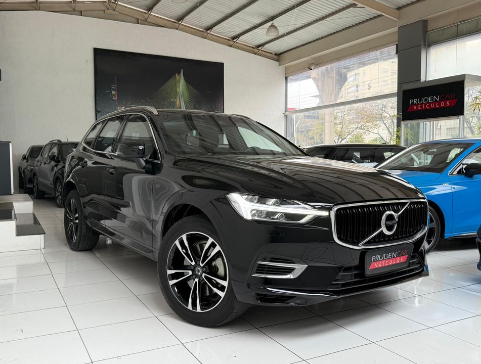 Volvo XC 60 T-8 MOMENTUM 2.0 (Híbrido)